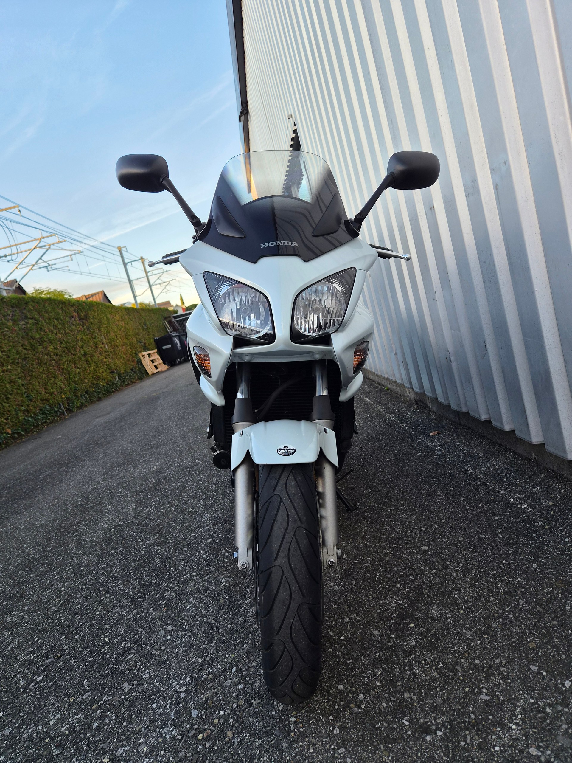 HONDA CBF 1000 ABS-image-2
