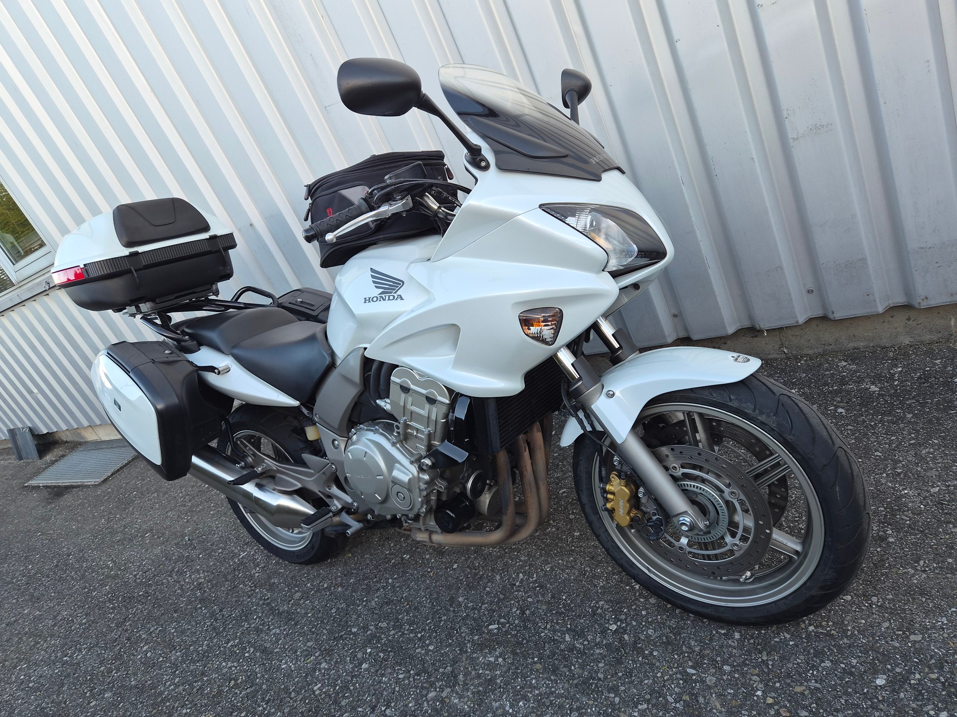 HONDA CBF 1000 ABS-image-1