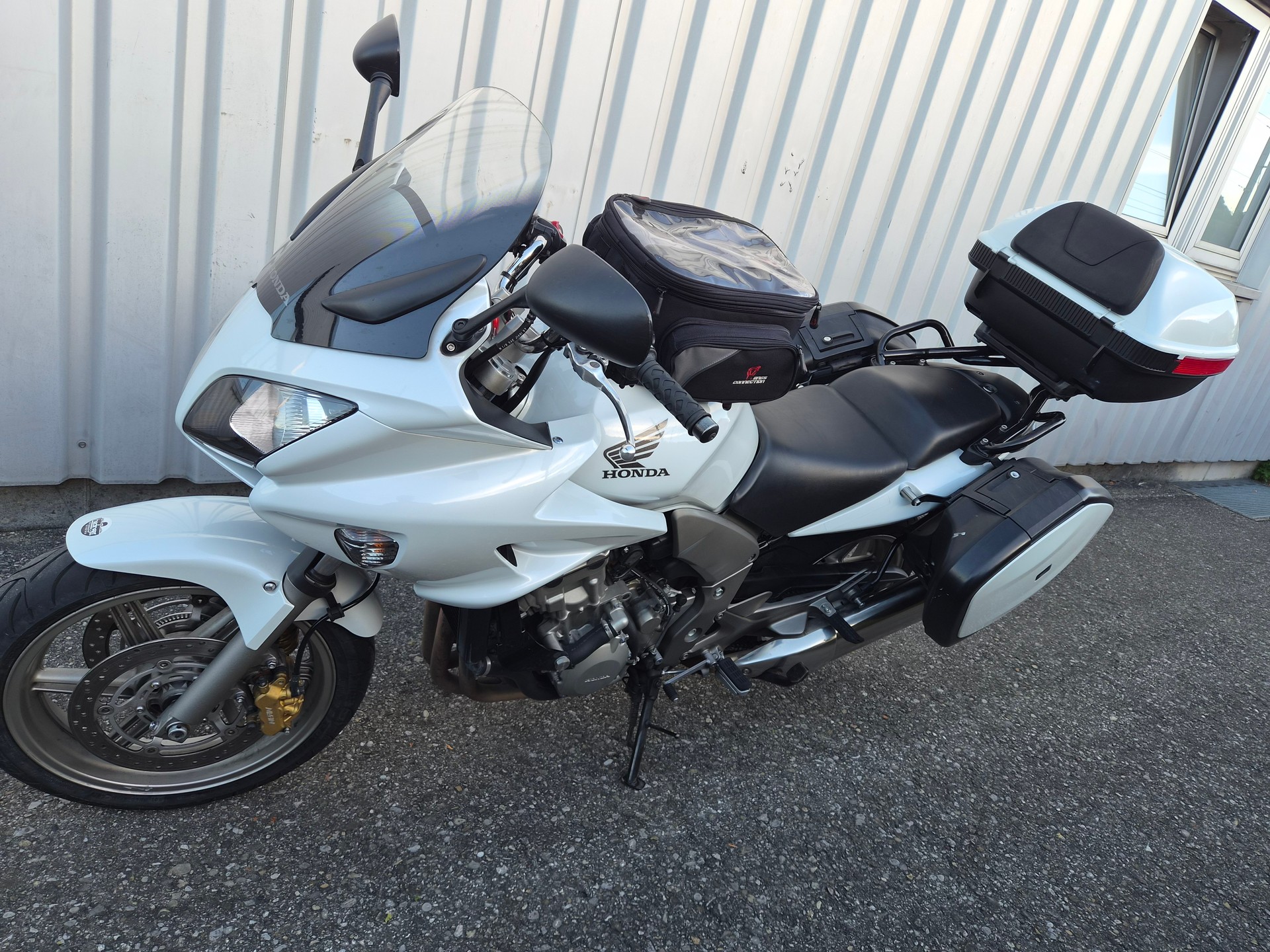 HONDA CBF 1000 ABS-image-11
