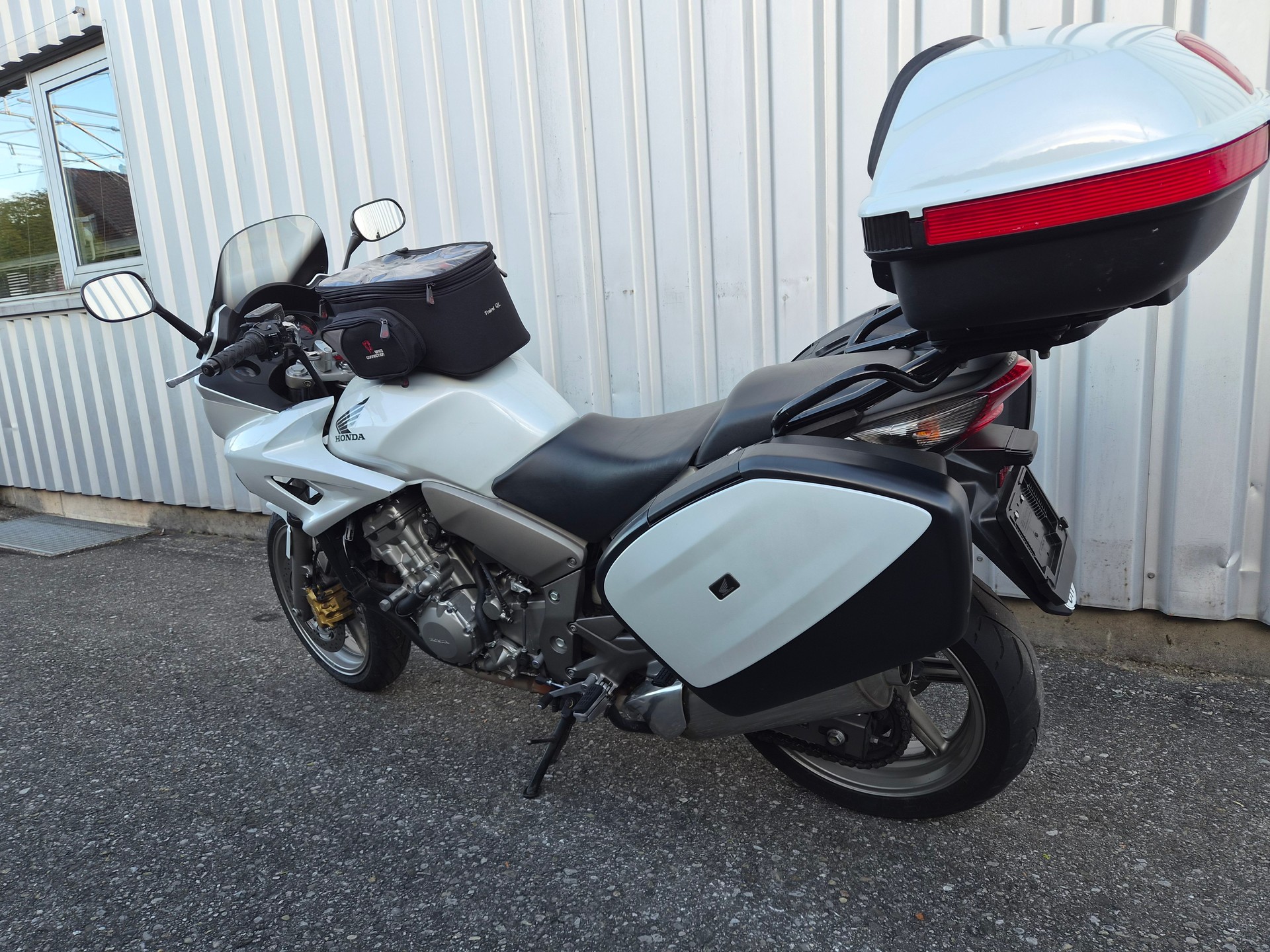 HONDA CBF 1000 ABS-image-12