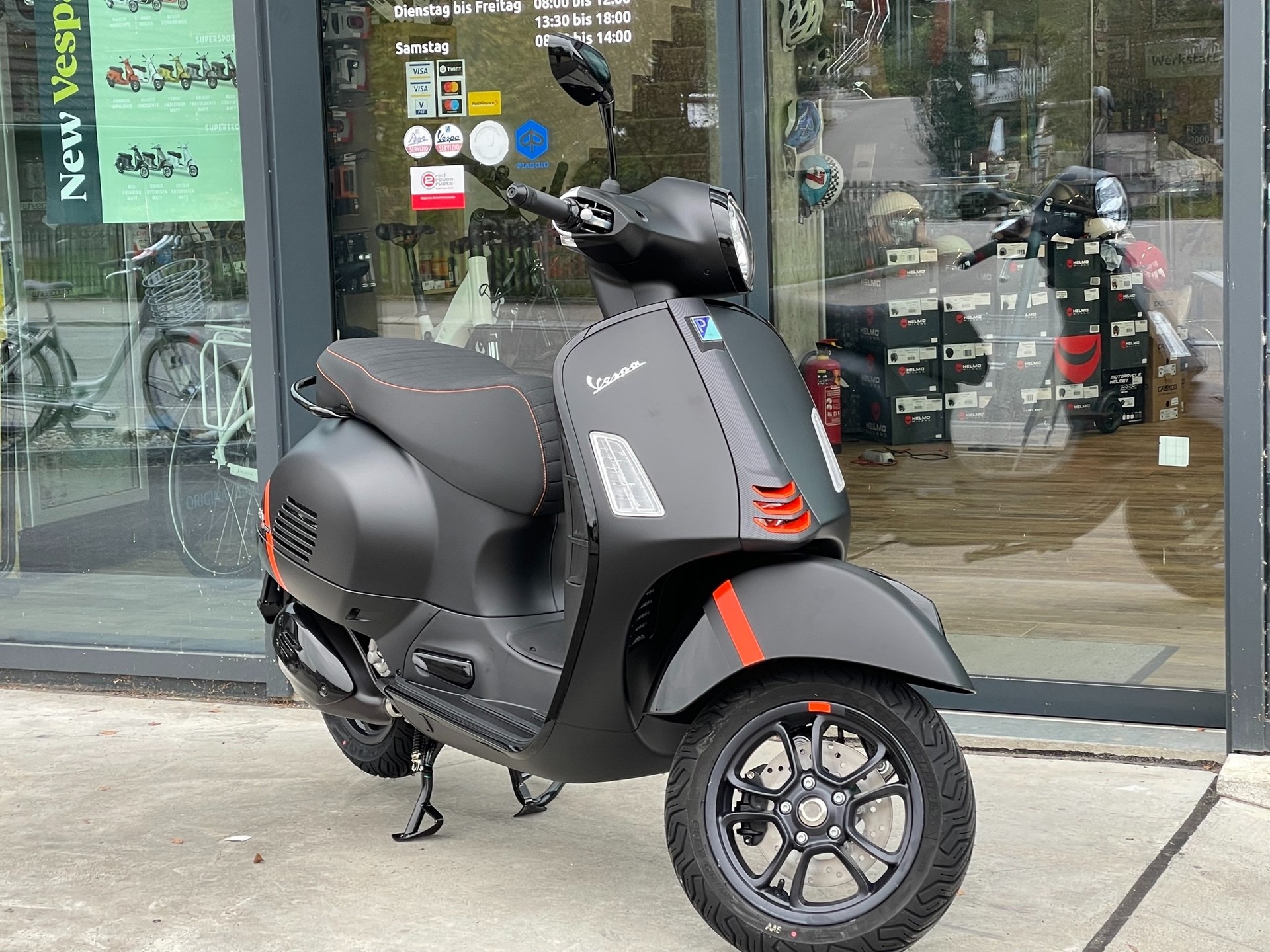 PIAGGIO Vespa GTS 310 Super Sport ABS-image-0