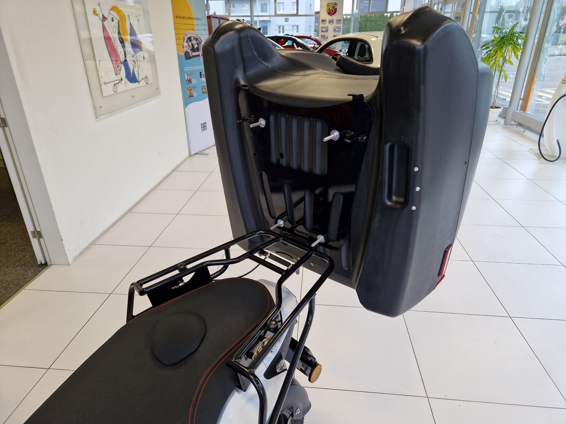 UGBEST UGB Elektroroller R3S - 85Km/h-image-5