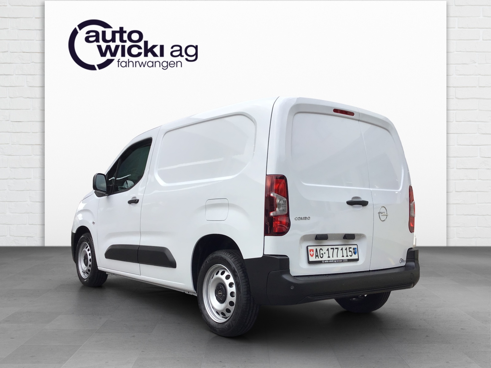 OPEL Combo Cargo 1.2 Turbo start/stop-showroom-element-1