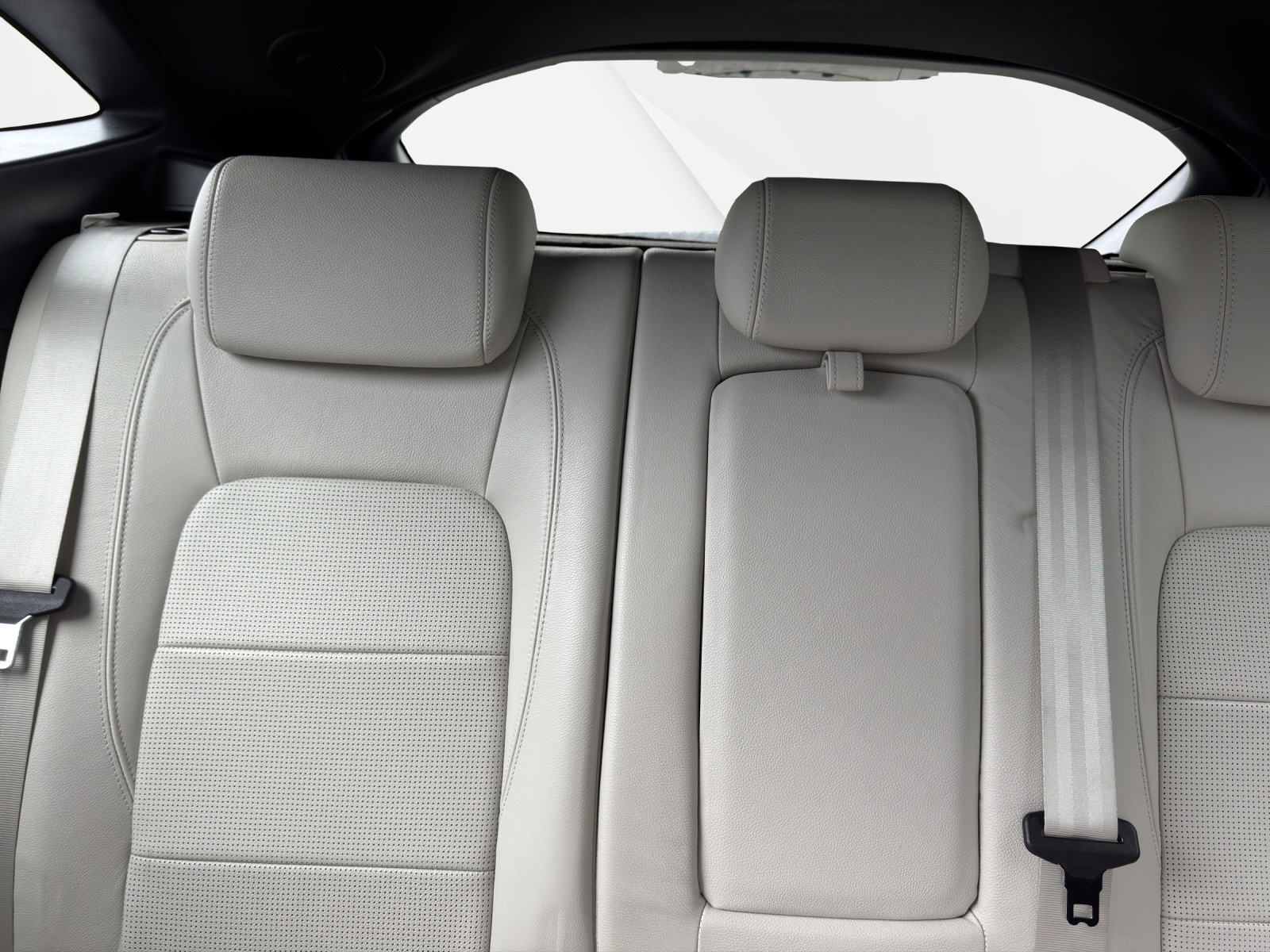 JAGUAR E-Pace 2.0 P250 R-Dynamic S AWD Automatik-image-12