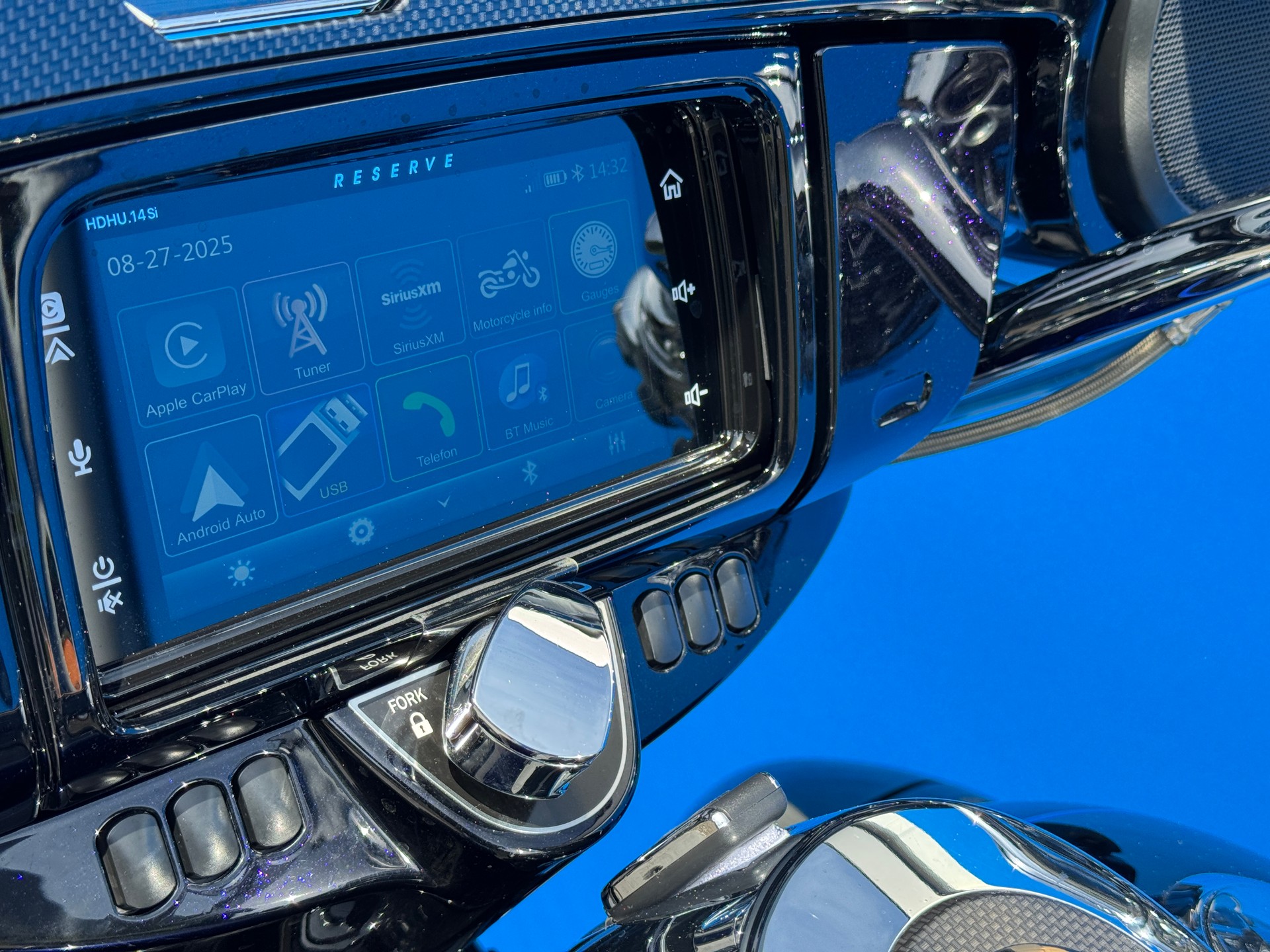HARLEY-DAVIDSON FLHXSE Street Glide ABS CVO-image-13