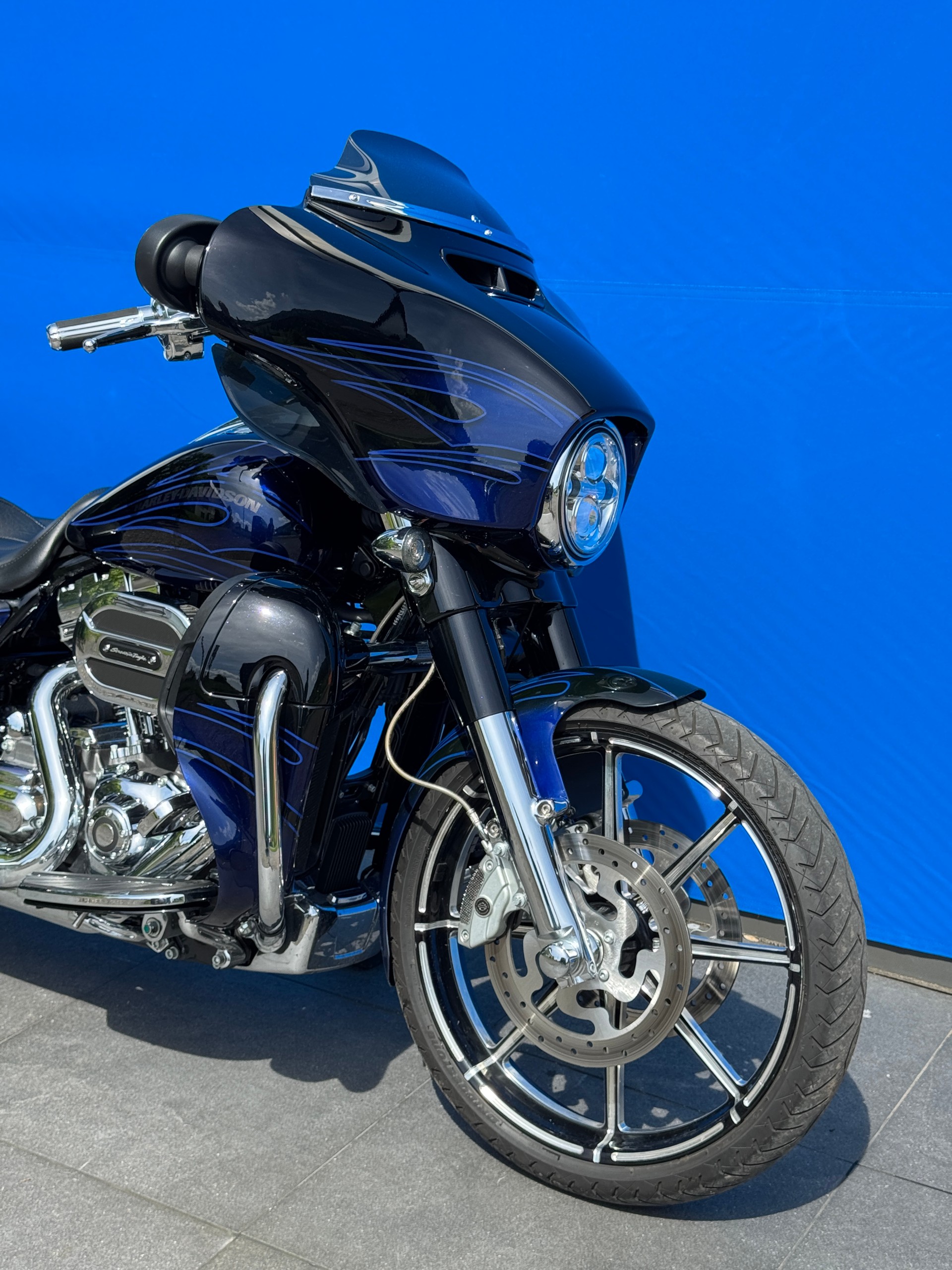 HARLEY-DAVIDSON FLHXSE Street Glide ABS CVO-image-1