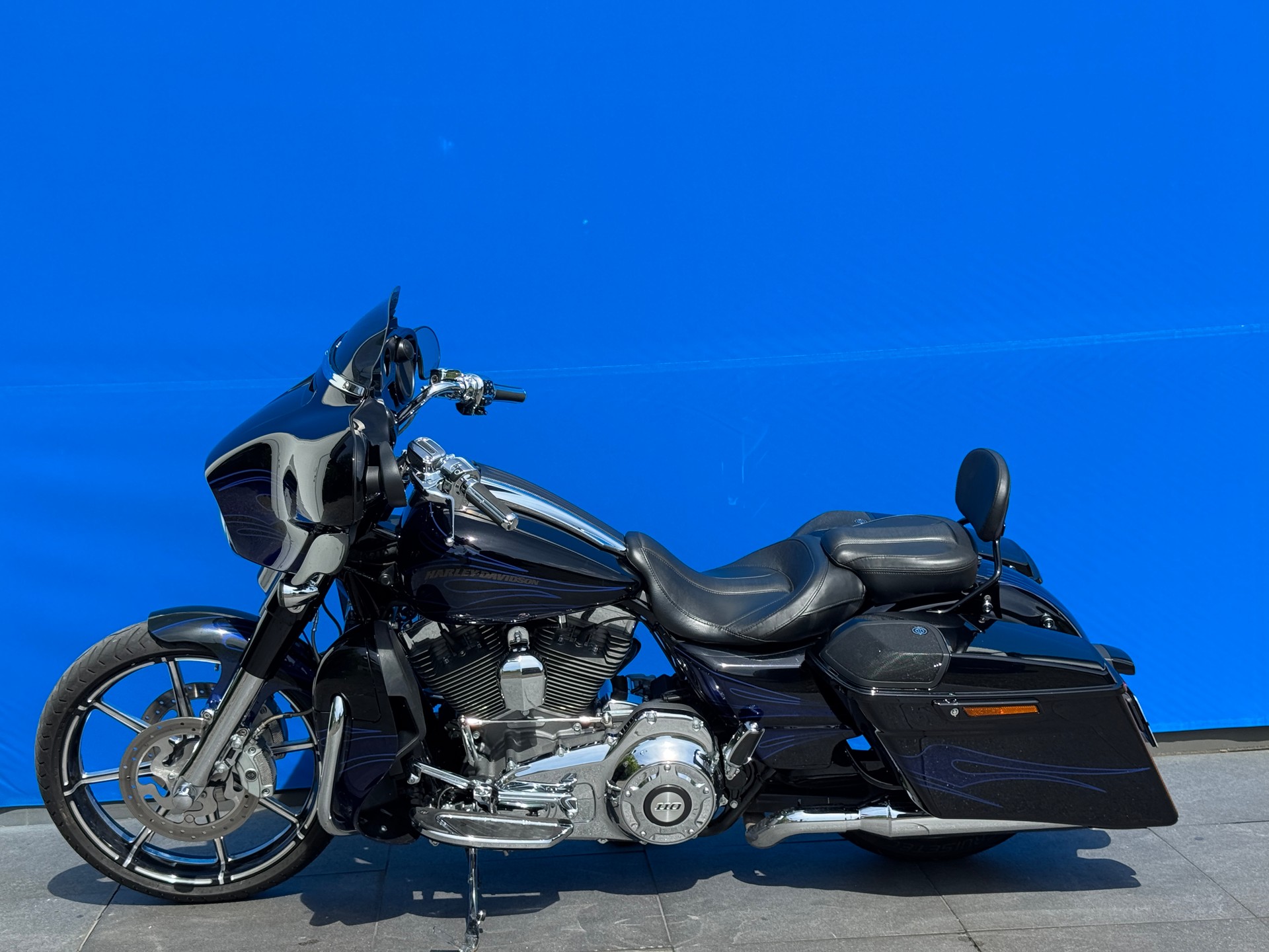 HARLEY-DAVIDSON FLHXSE Street Glide ABS CVO-image-6