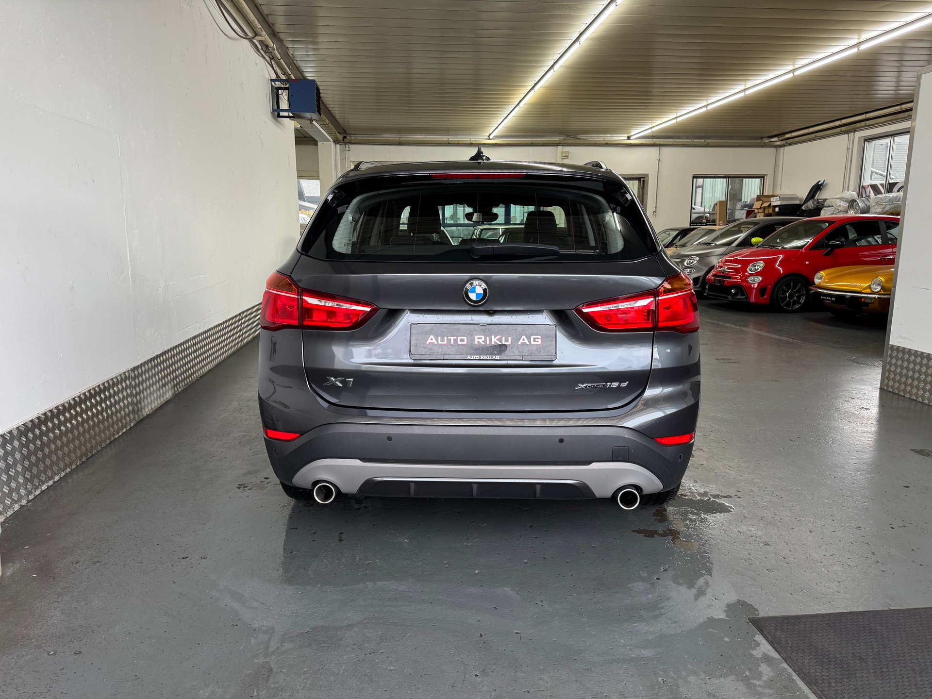 BMW X1 xDrive 18d Sport Line Steptronic-image-11