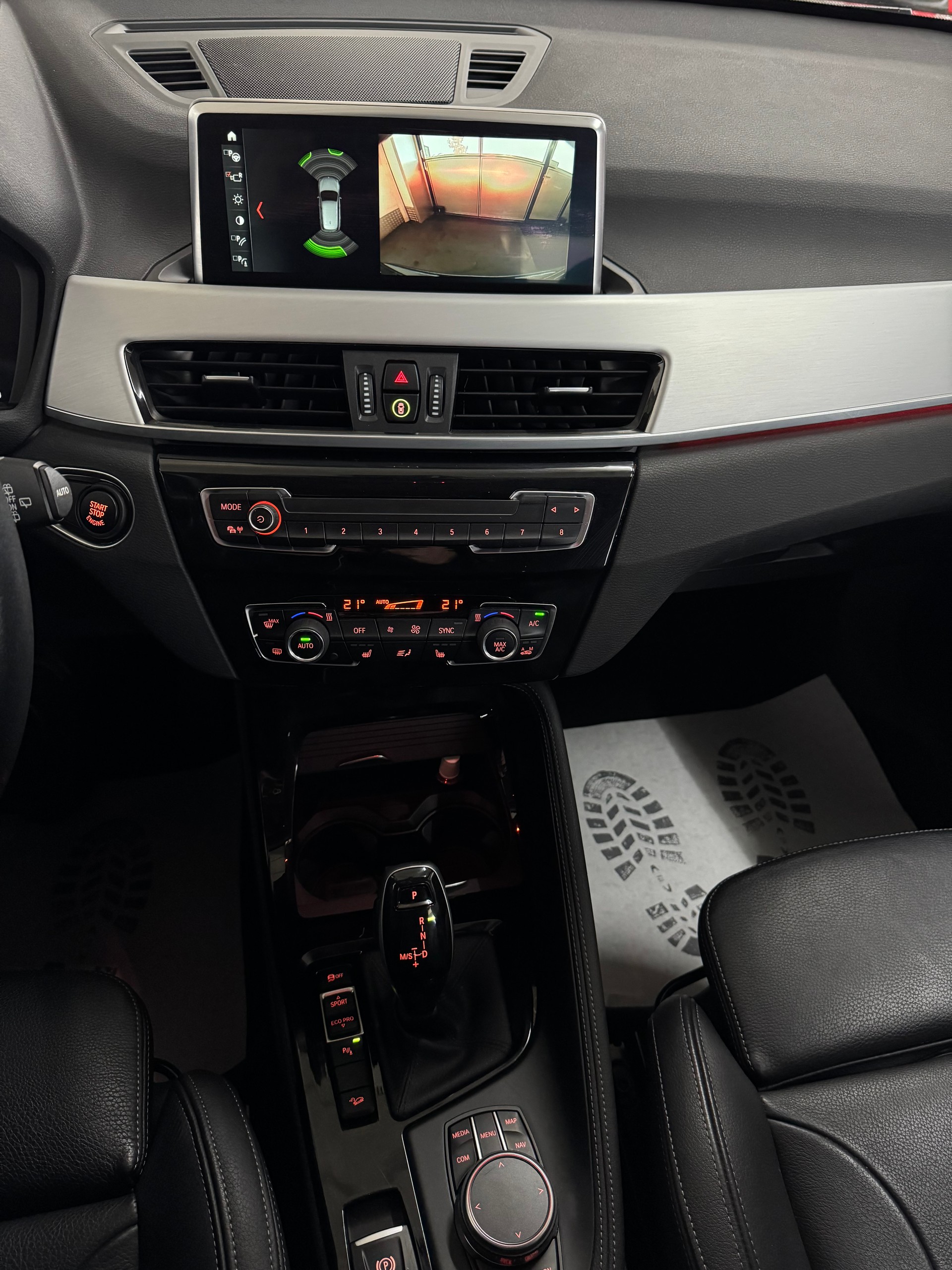 BMW X1 xDrive 18d Sport Line Steptronic-image-18