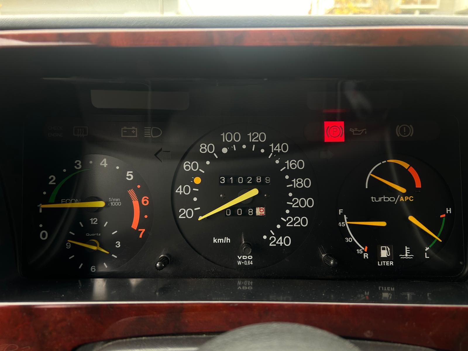 SAAB 900 2.0 turbo 16-image-19