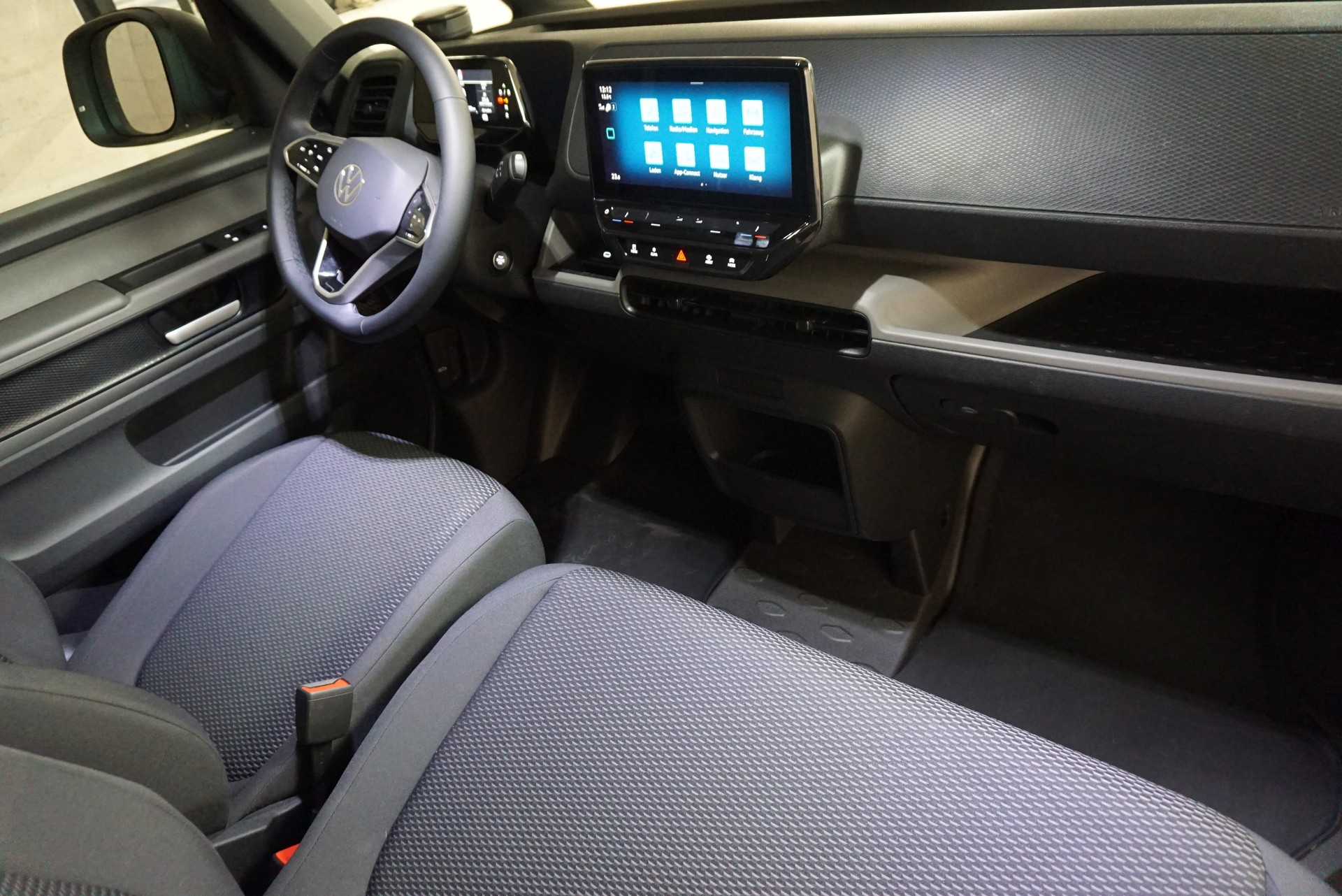 VW ID. Buzz Cargo-image-7