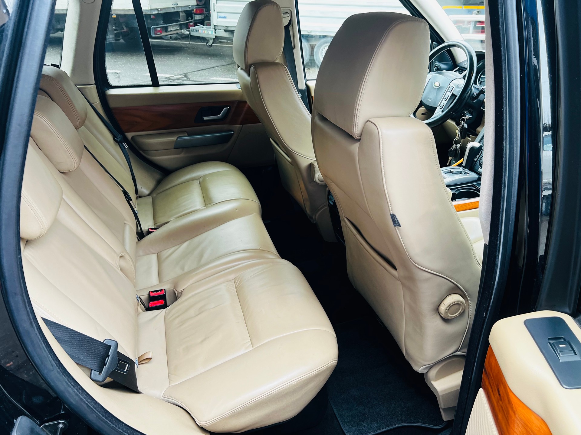 LAND ROVER Range Rover Sport 3.6 Td8 HSE Automatic-image-6