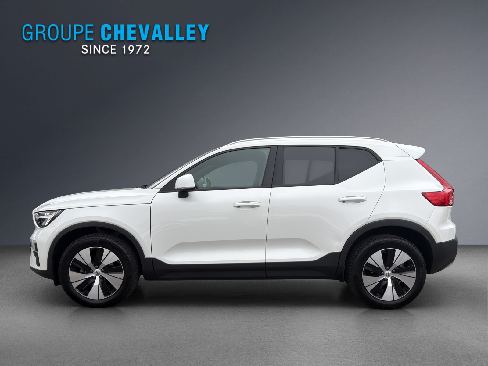 VOLVO XC40 T2 Core Geartronic-showroom-element-2