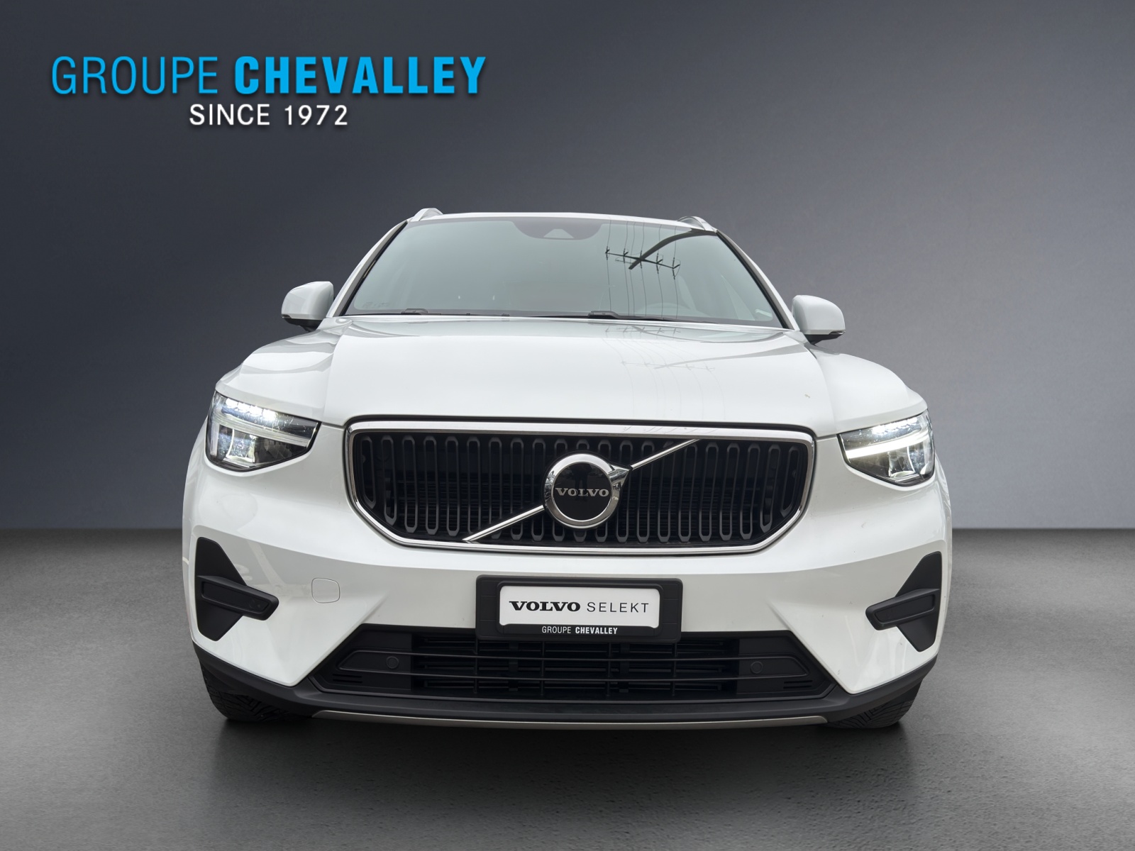 VOLVO XC40 T2 Core Geartronic-showroom-element-1