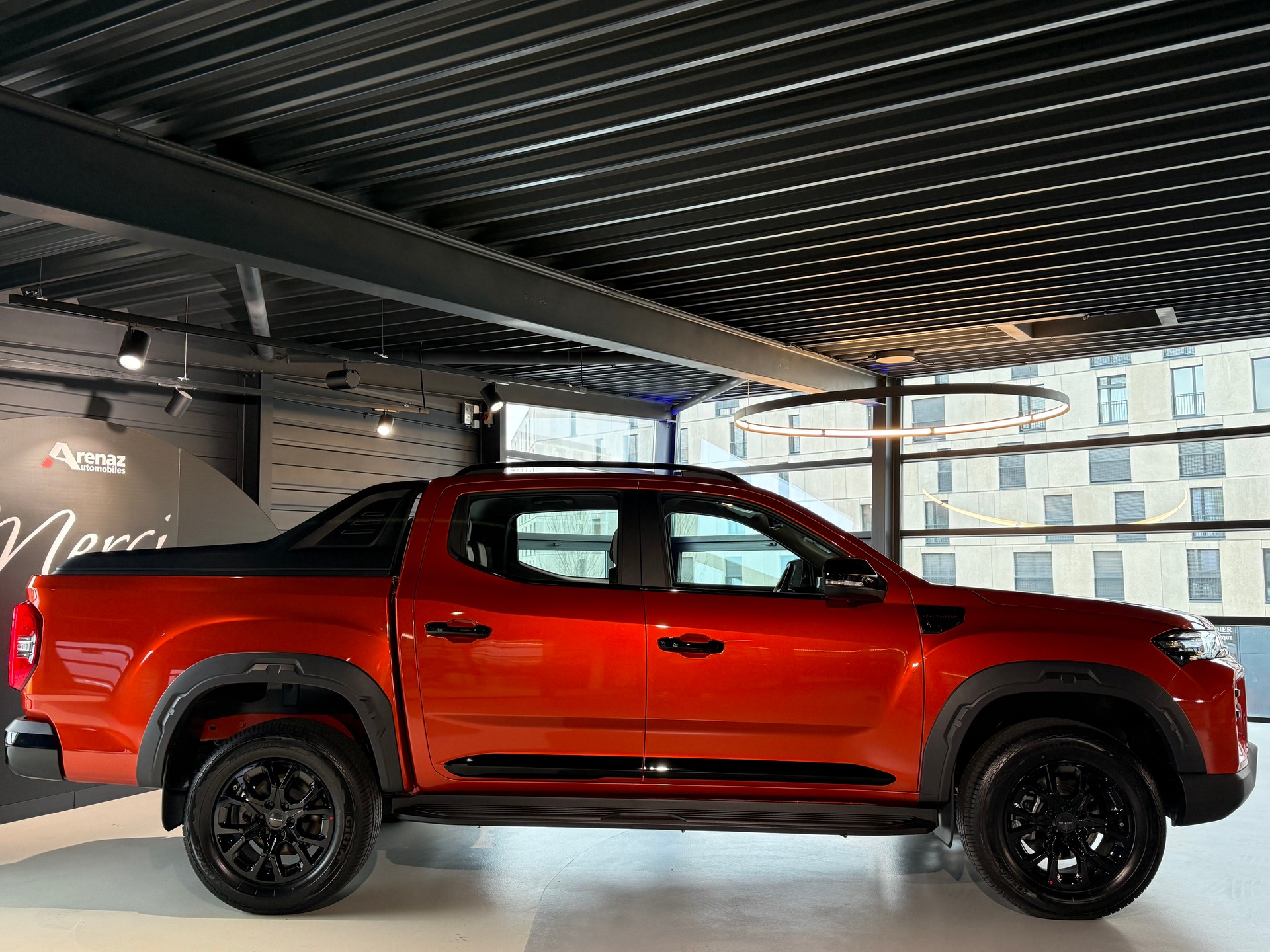 MAXUS T60 Max 2.0TDI 4x4 Automat-showroom-element-3