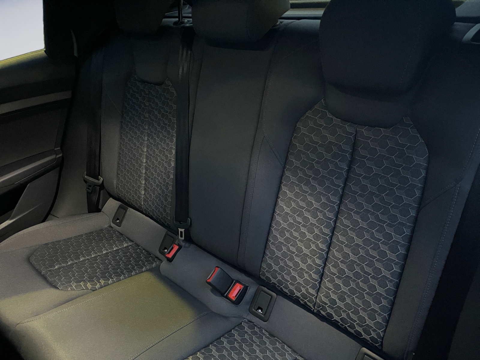 AUDI A1 Sportback 30 TFSI Attraction S-tronic-image-12