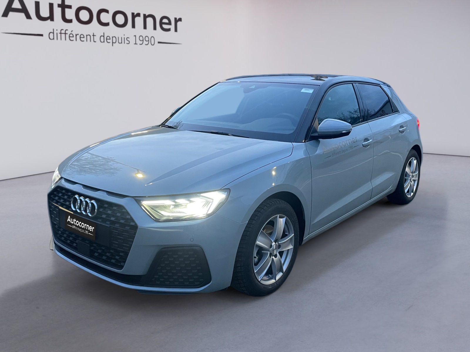 AUDI A1 Sportback 30 TFSI Attraction S-tronic-image-6