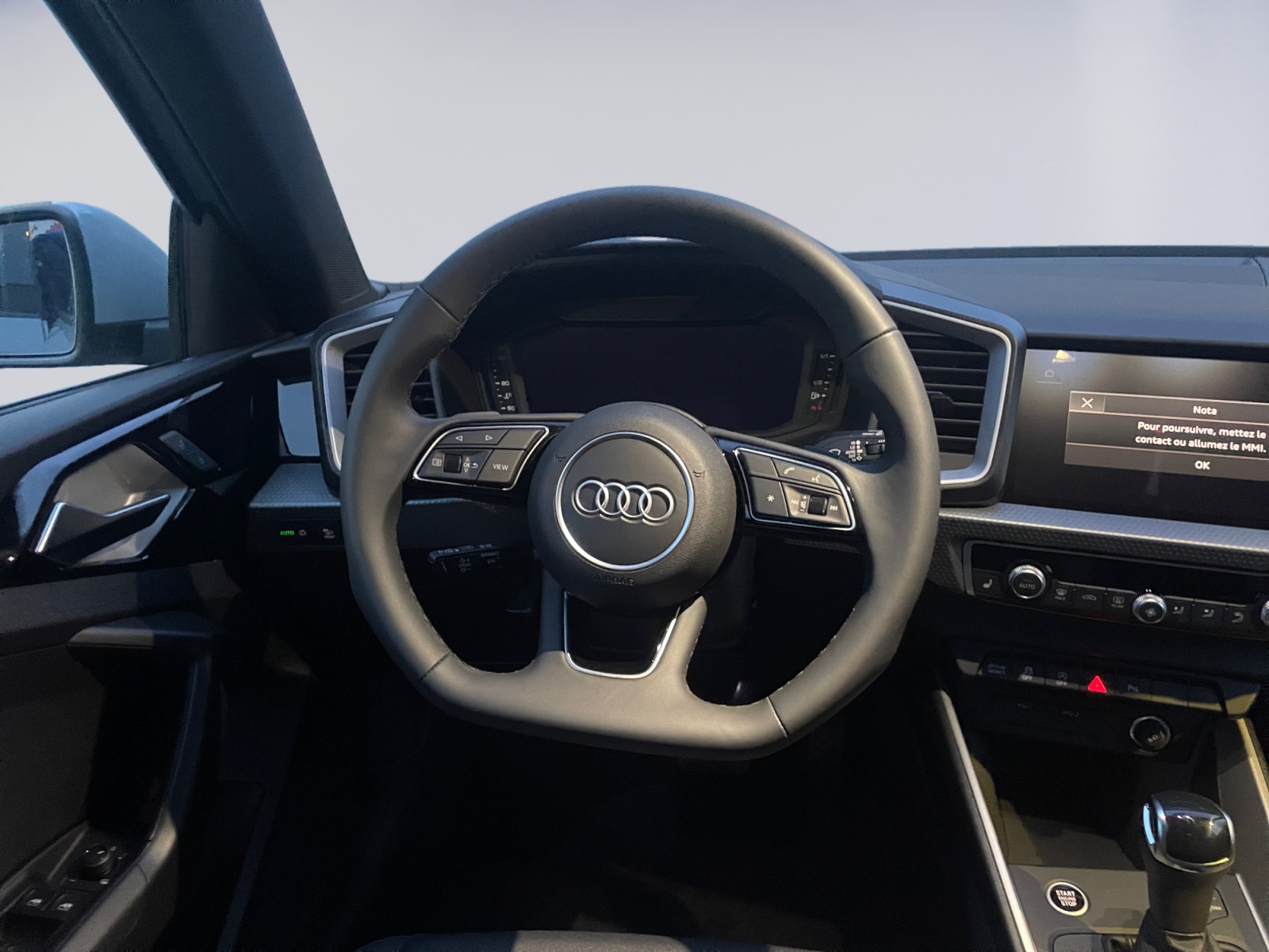 AUDI A1 Sportback 30 TFSI Attraction S-tronic-image-11