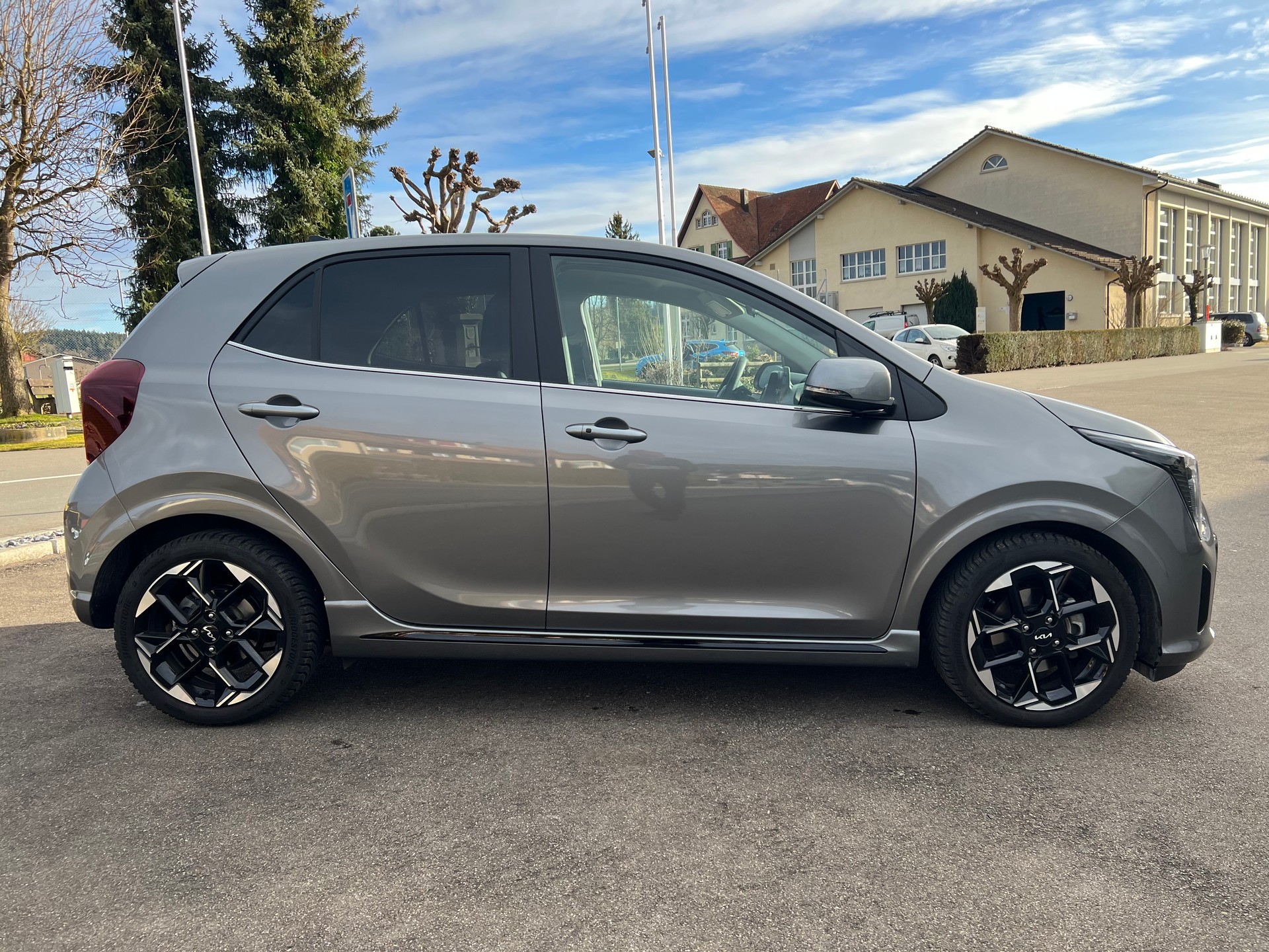 KIA Picanto 1.2 CVVT GT-Line Automatic-image-4