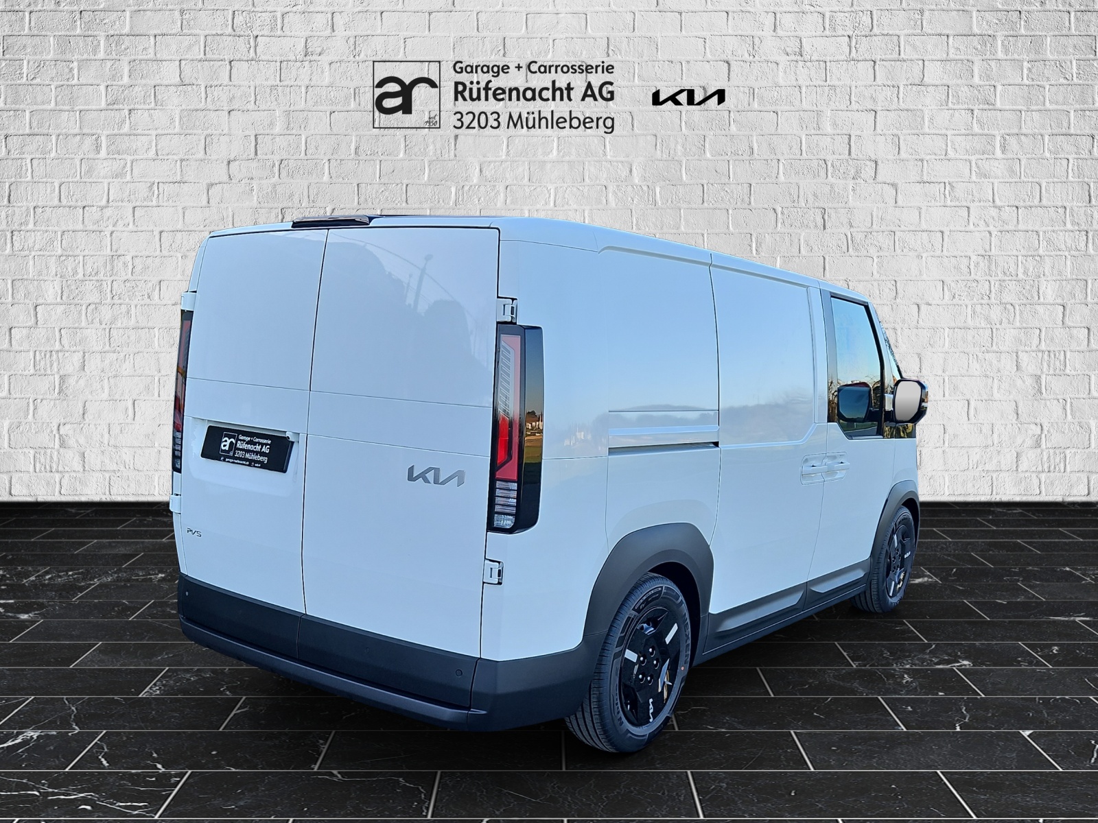 KIA PV5 Cargo 71.2 kWh Plus-showroom-element-1