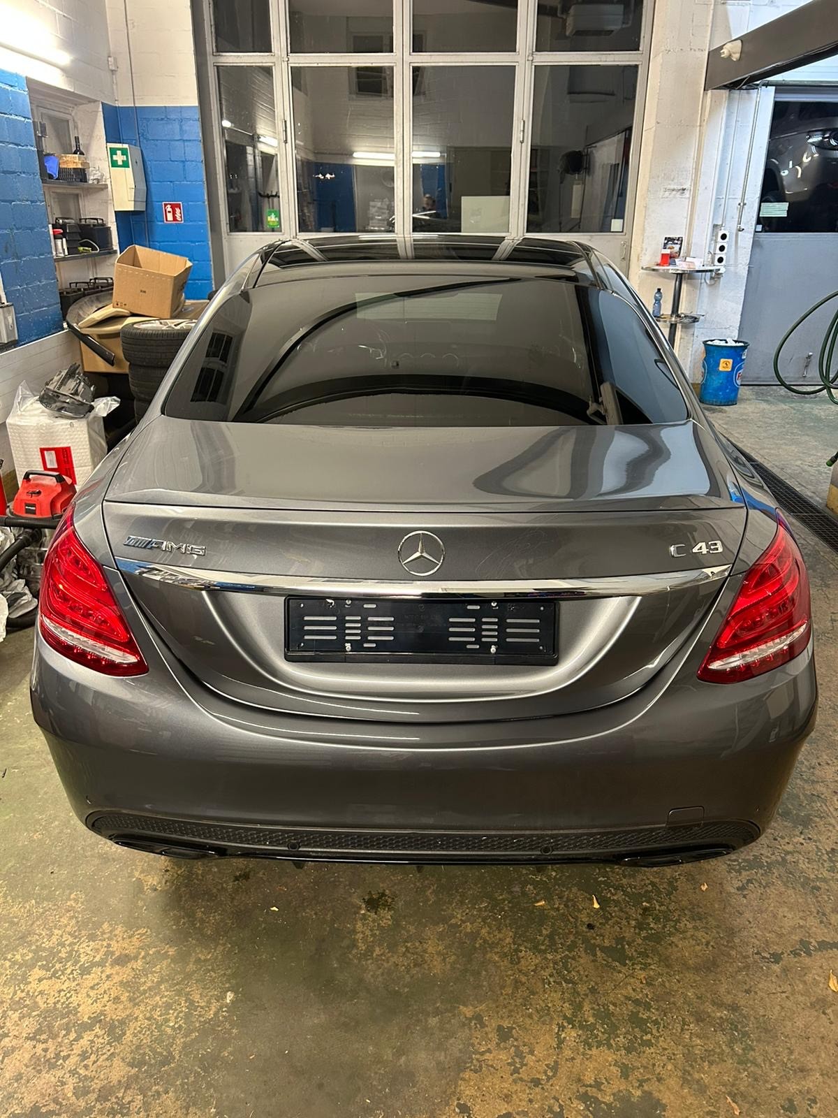 MERCEDES-BENZ C 43 AMG 4Matic 9G-Tronic-image-3