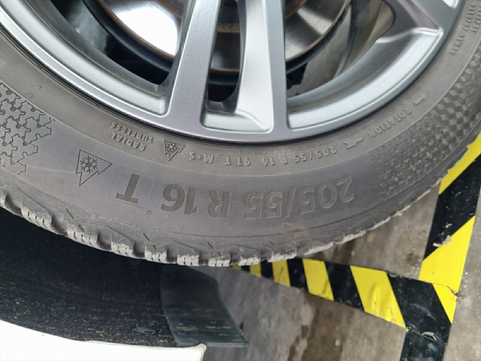 KIA Ceed Sportswagon 1.6 GDi Plug-in Hybrid Style DCT-image-12