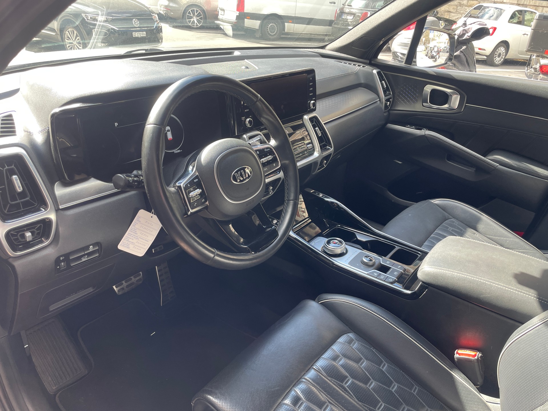 KIA Sorento 1.6 HEV Style 7P-image-5