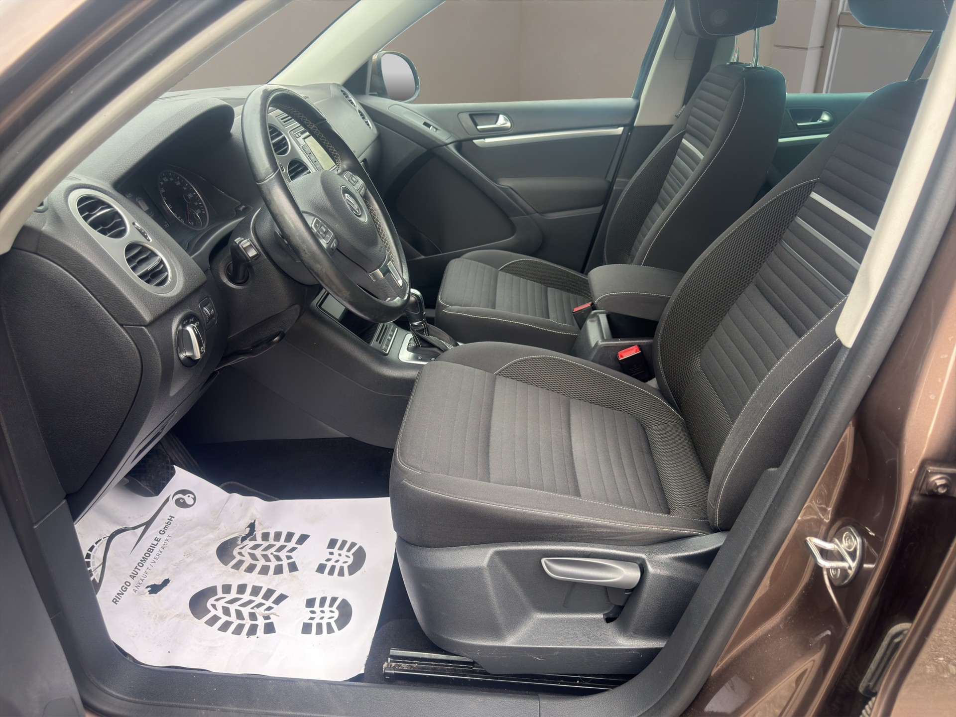 VW Tiguan 2.0 TSI Sport&Style 4Motion DSG-image-8