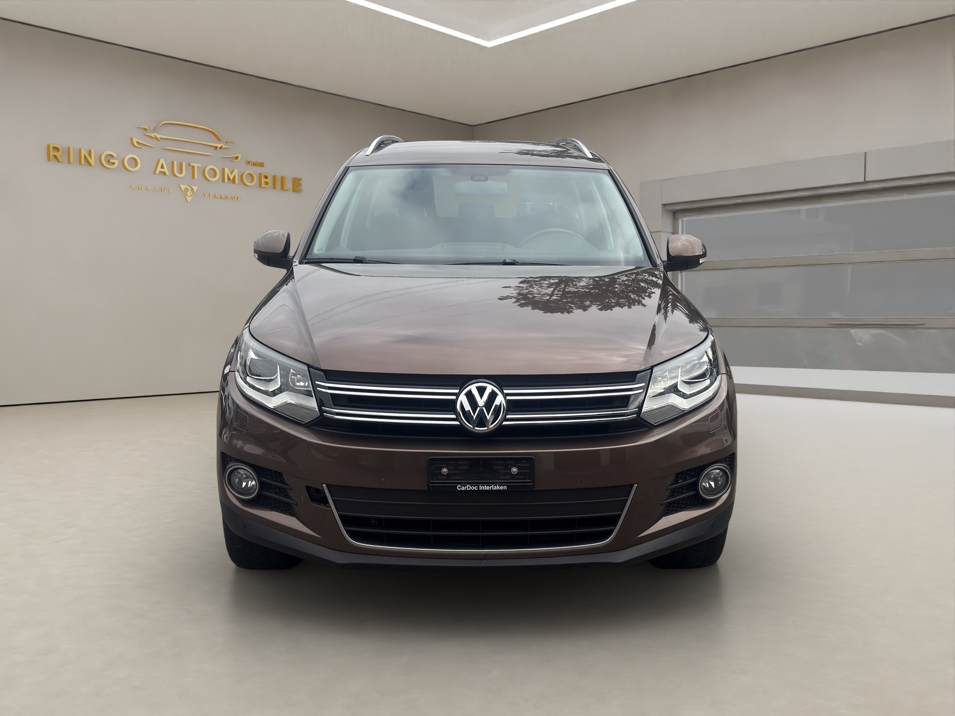VW Tiguan 2.0 TSI Sport&Style 4Motion DSG-showroom-element-2