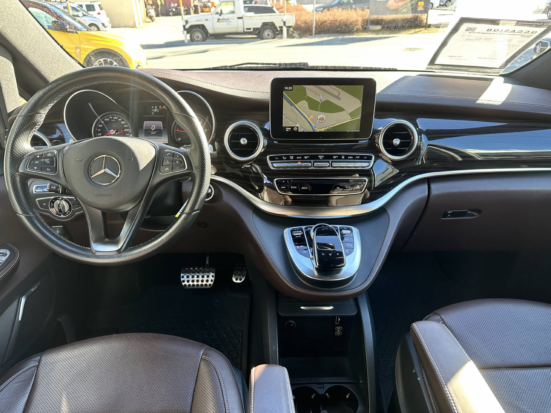 MERCEDES-BENZ V 250 d Avantgarde lang 4Matic-image-9