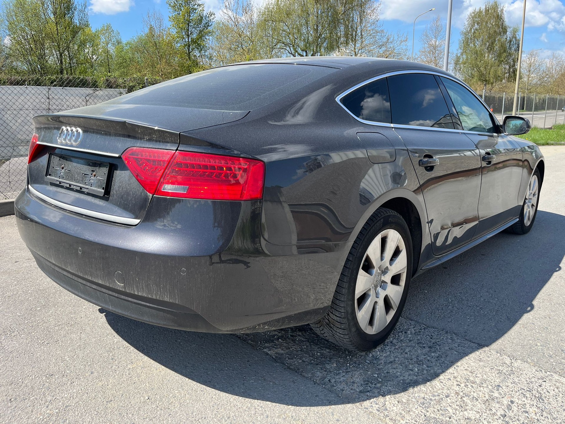 AUDI A5 Sportback 2.0 TDI-showroom-element-1