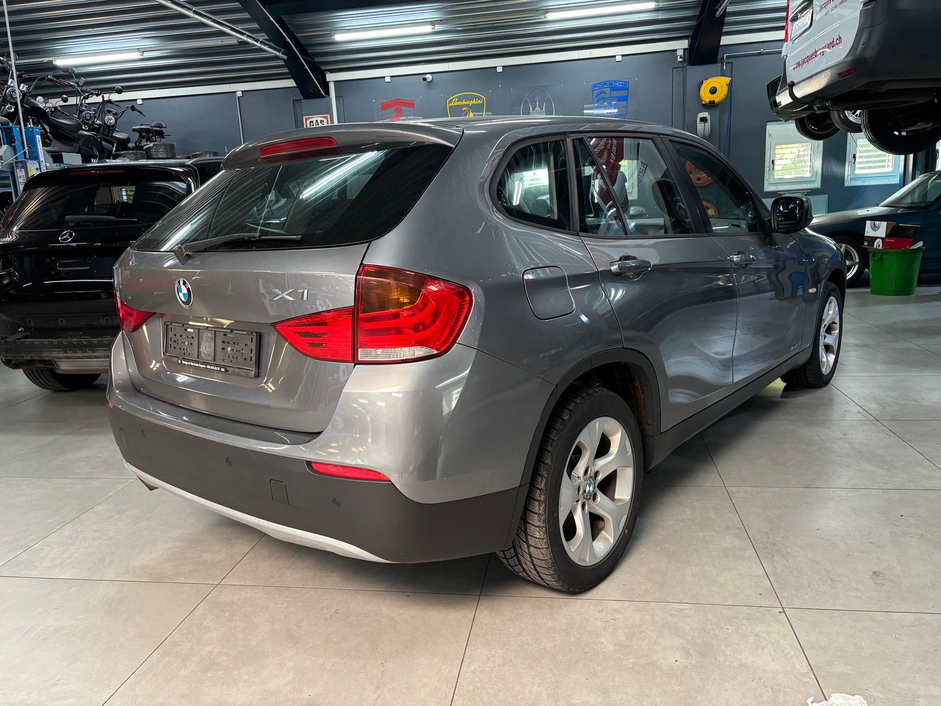 BMW X1 xDrive 18d Steptronic-image-4