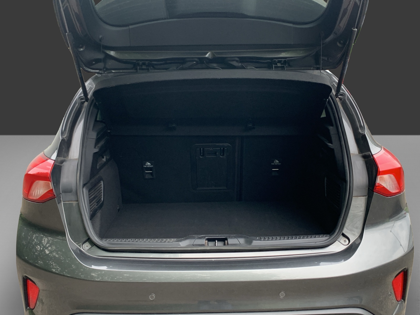 FORD Focus 1.0 mHEV ST Line-image-8