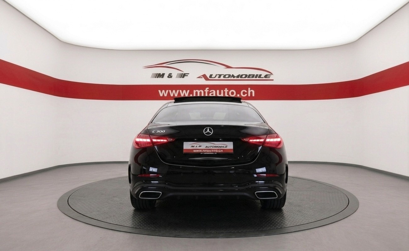 MERCEDES-BENZ C 200 AMG Line 4matic Vollasstattug Massagesitze-image-4