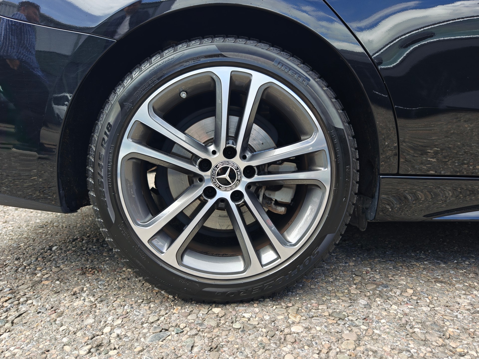 MERCEDES-BENZ C 200 AMG Line 4matic Vollasstattug Massagesitze-image-35