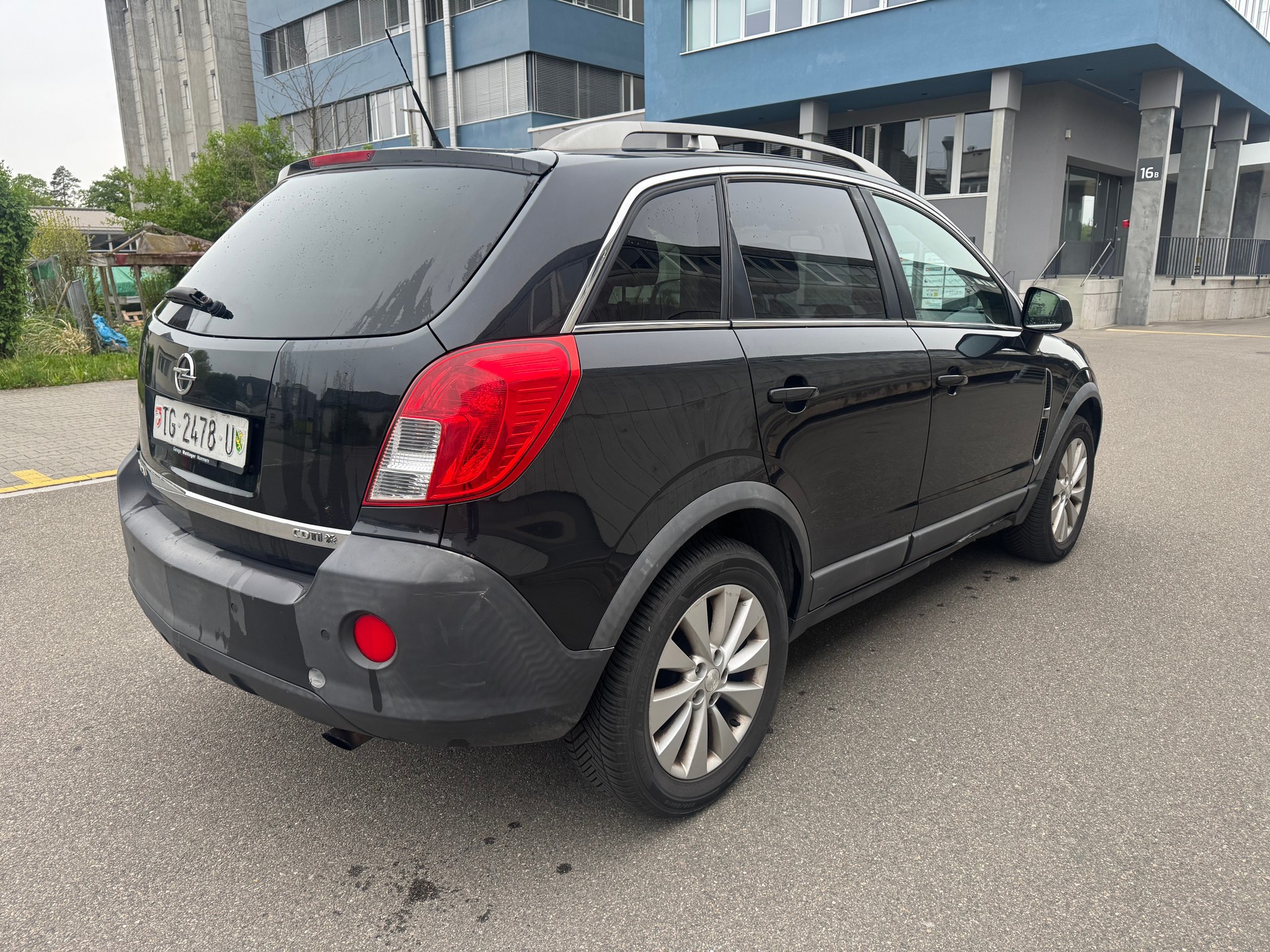 OPEL Antara 2.2 CDTi Enjoy 4WD Automatic-image-2