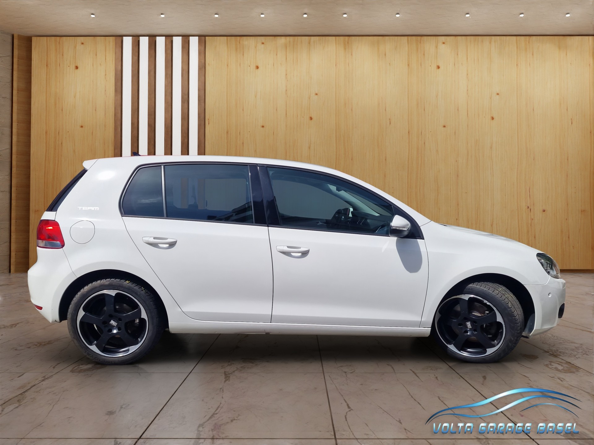 VW Golf 1.4 TSI Team DSG-showroom-element-1