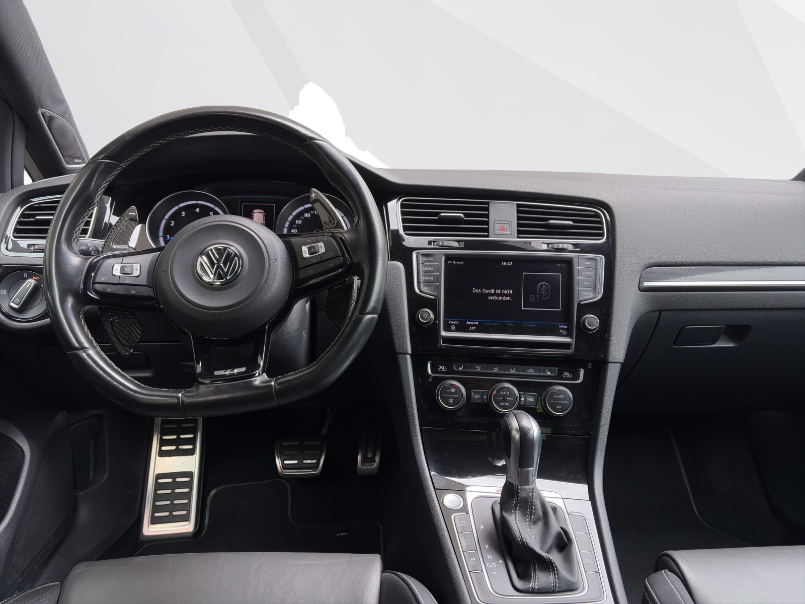 VW Golf VII 2.0 TSI R360S DSG 4motion-image-10