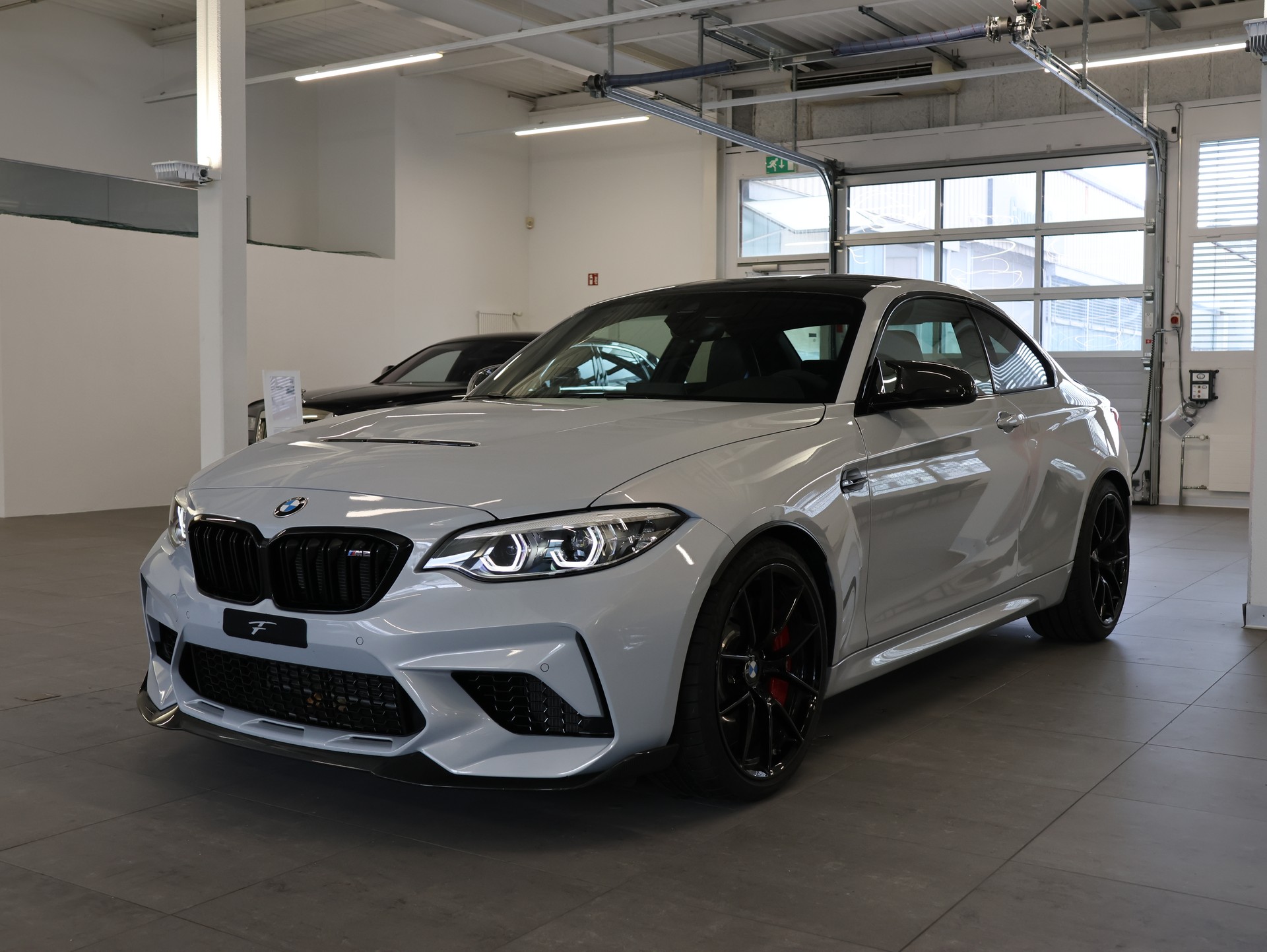 BMW M2 CS *Carbon*Alcantara*-showroom-element-3