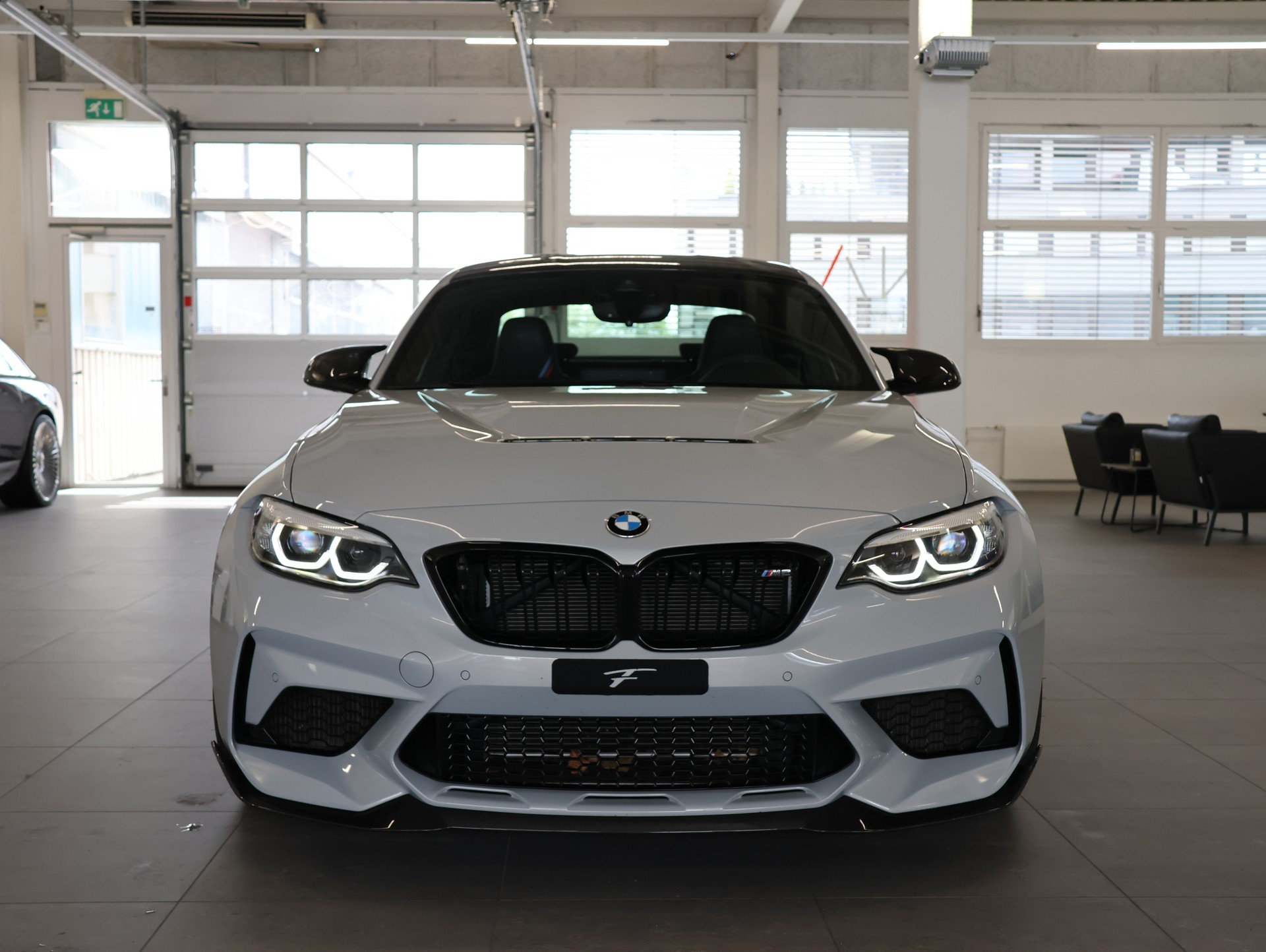 BMW M2 CS *Carbon*Alcantara*-showroom-element-2