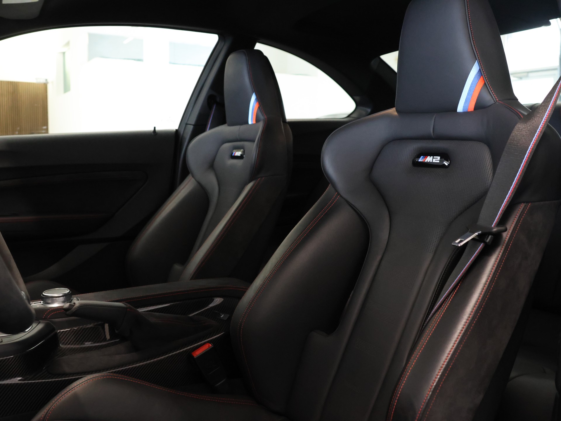 BMW M2 CS *Carbon*Alcantara*-image-27