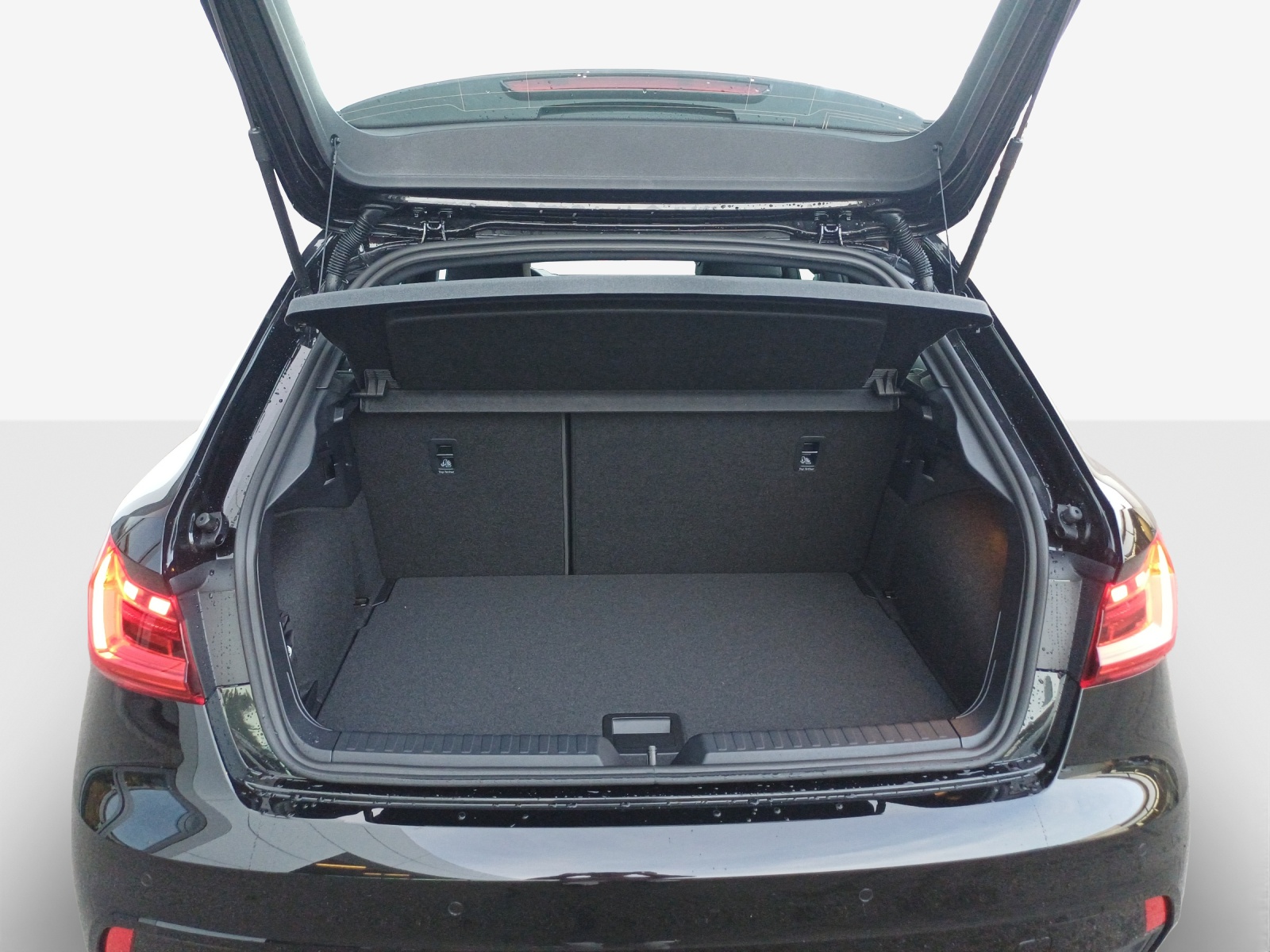 AUDI A1 Sportback 30 TFSI S Line Attraction S-tronic-image-5