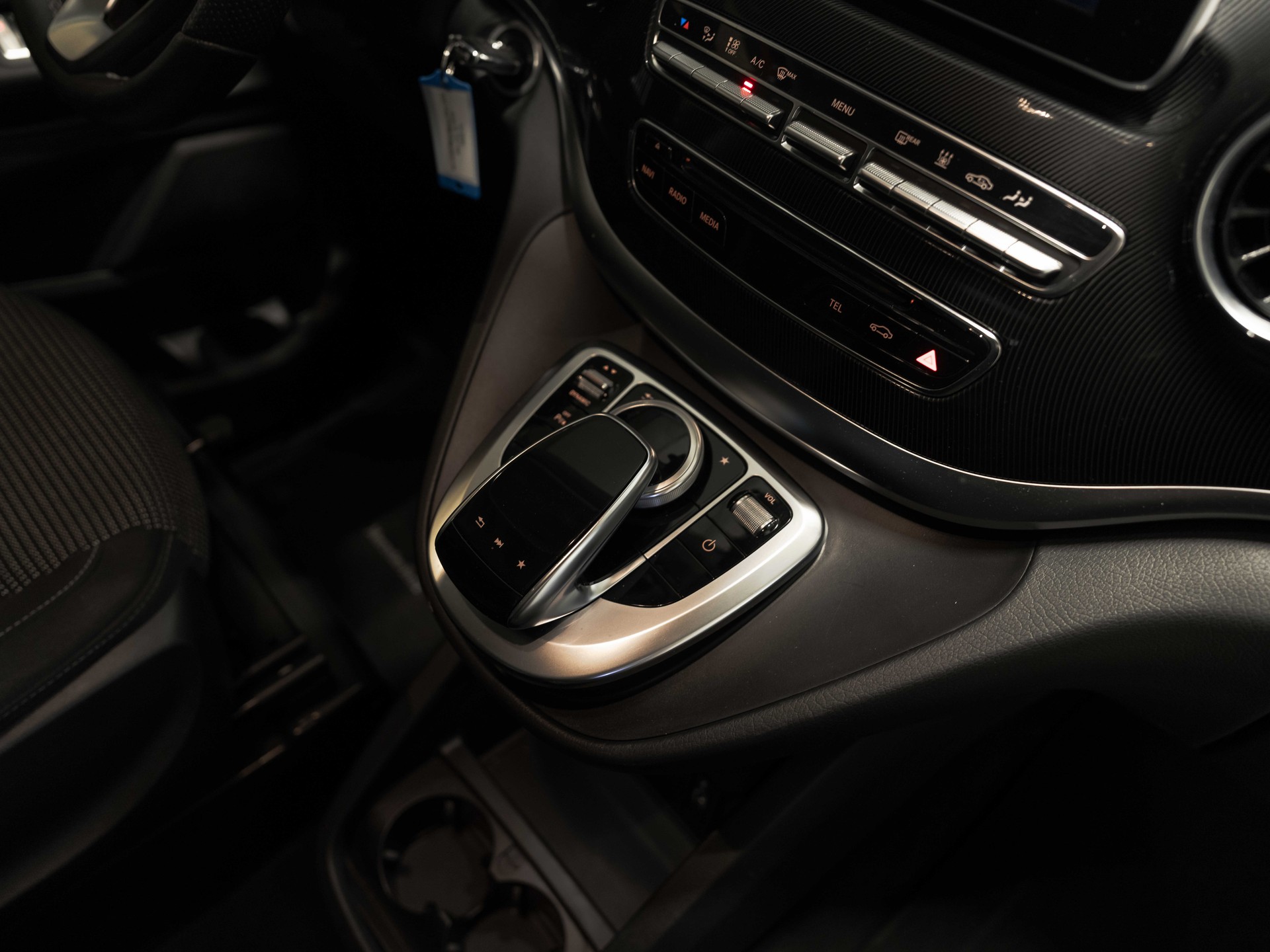MERCEDES-BENZ Marco Polo Horizon 220 d Automat-image-26