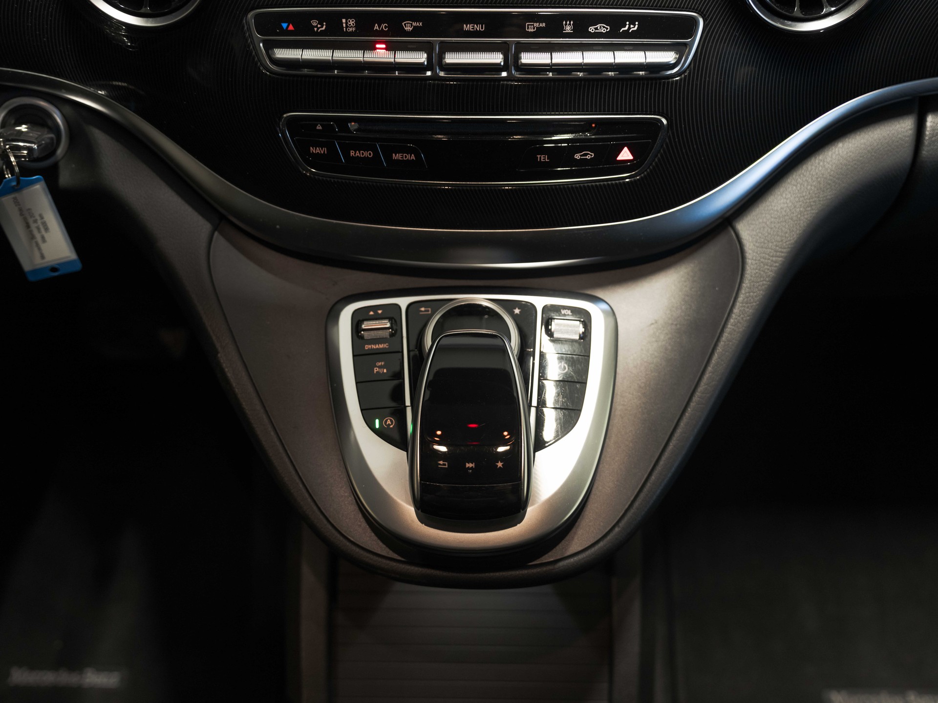 MERCEDES-BENZ Marco Polo Horizon 220 d Automat-image-22