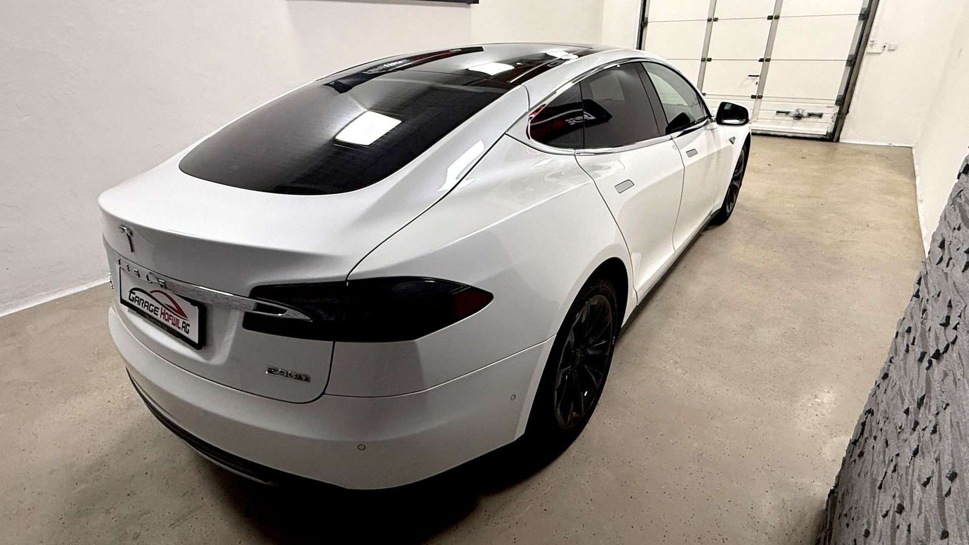 TESLA Model S 90 D Performance FREE SUPERCHARGER-image-7