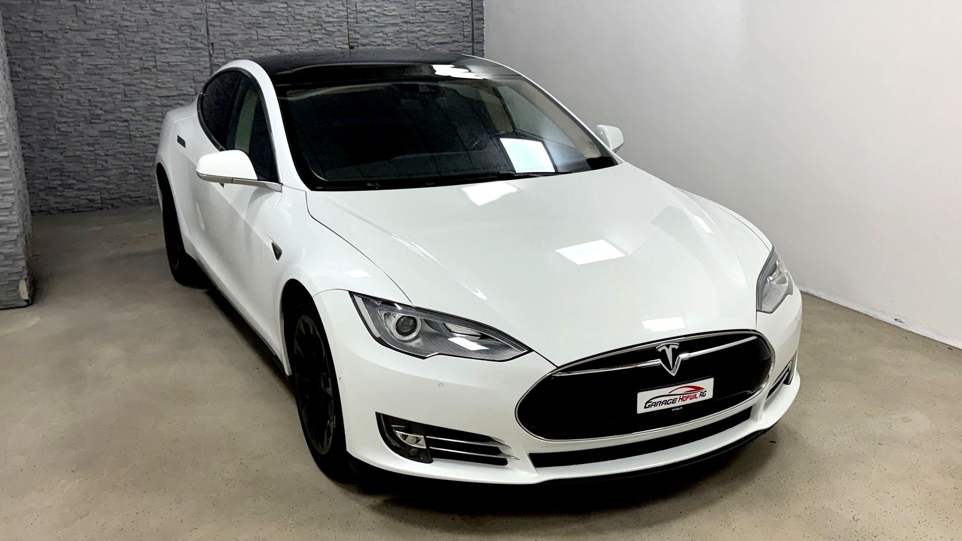 TESLA Model S 90 D Performance FREE SUPERCHARGER-image-1