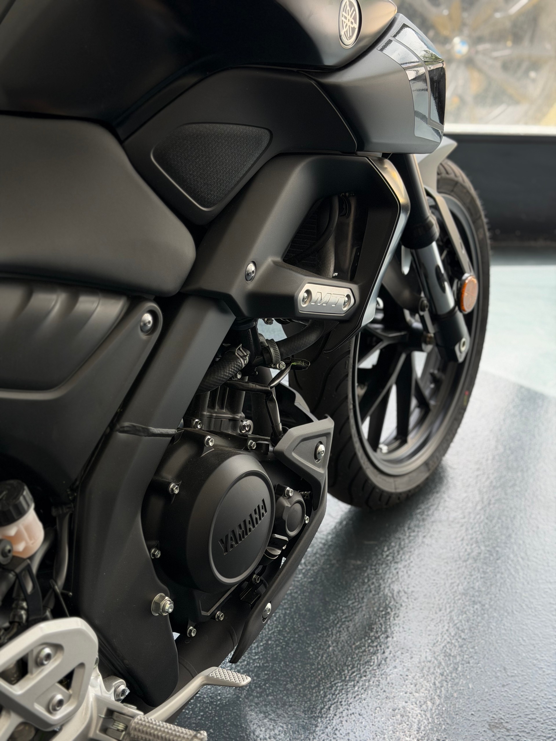 YAMAHA MT-125 ABS-image-2
