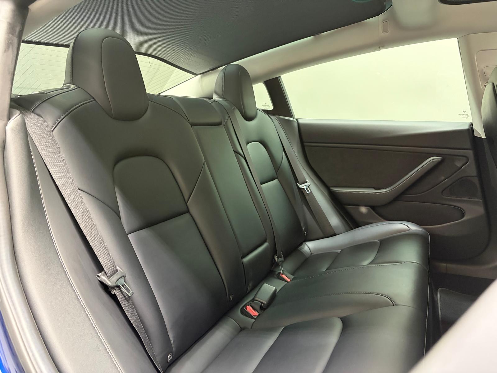 TESLA Model 3 Performance Dual Motor AWD - Autopilot-image-16