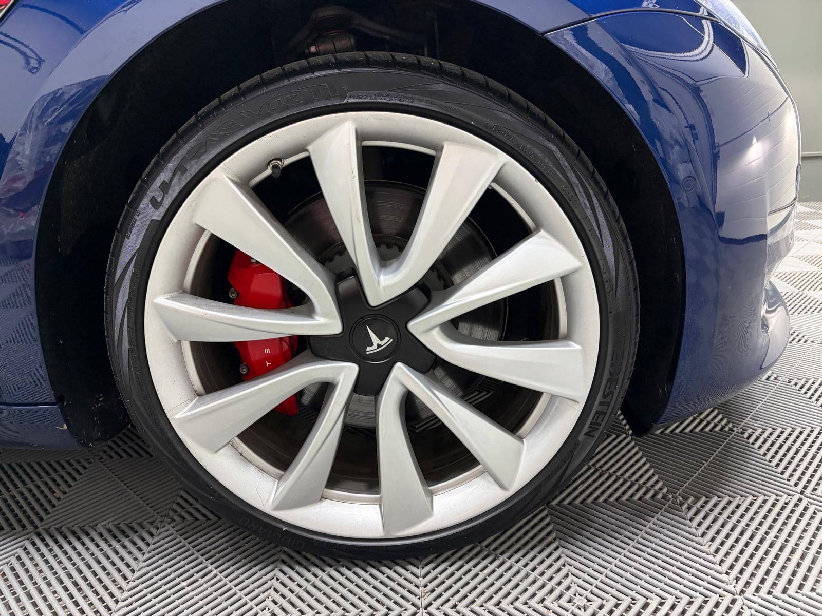 TESLA Model 3 Performance Dual Motor AWD - Autopilot-image-28