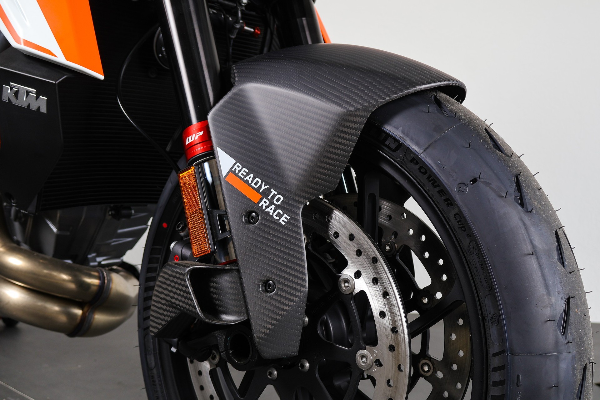 KTM 1390 Super Duke RR-image-10
